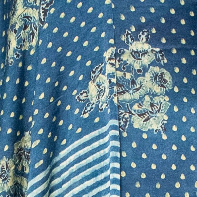 Ajrakh Modal Silk Natural Dye Hand Block Print Kurta-Dupatta (Two Piece Set) with Full Ajrakh Heavy Dupatta with Tassels - SKU : ID25701B - Image 4